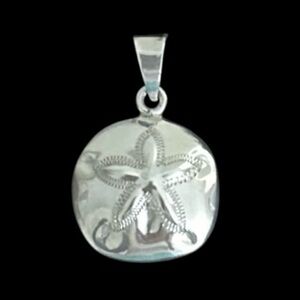 Vintage .925 Sterling Silver Sand Dollar Pendant